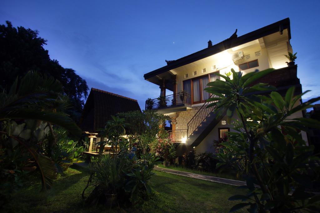 Loris Homestay Ubud Exterior foto