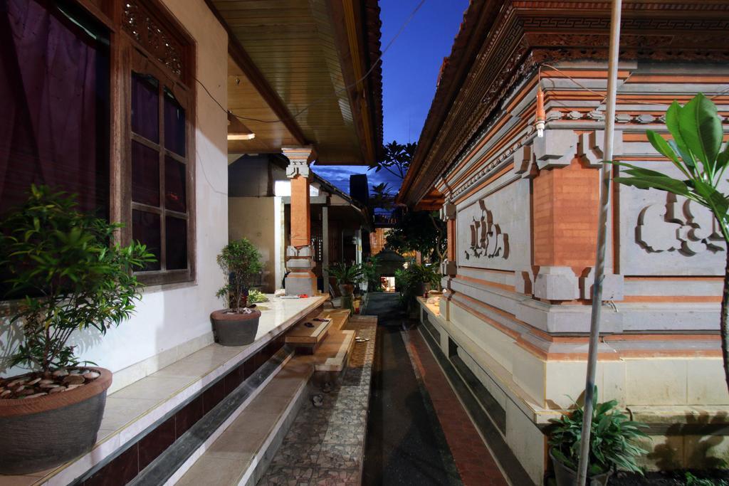 Loris Homestay Ubud Exterior foto