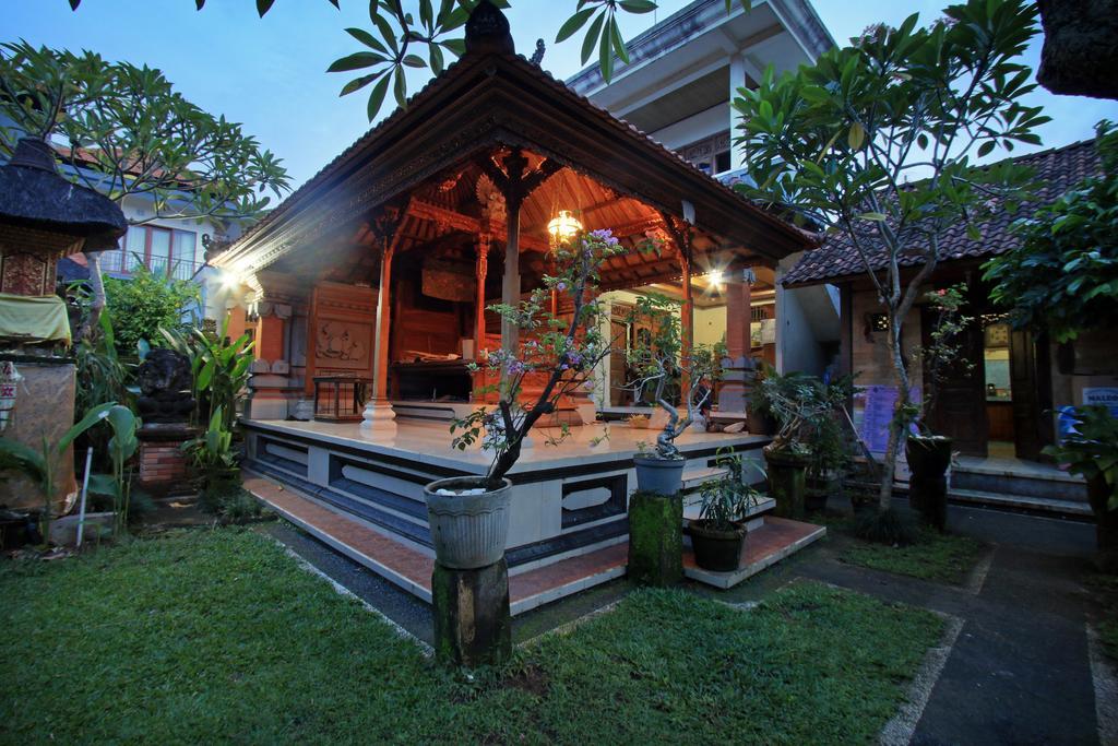 Loris Homestay Ubud Exterior foto