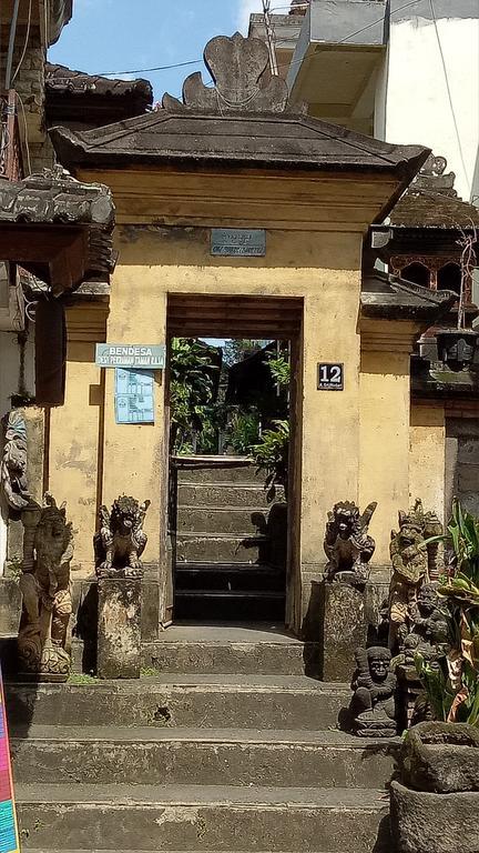 Loris Homestay Ubud Exterior foto